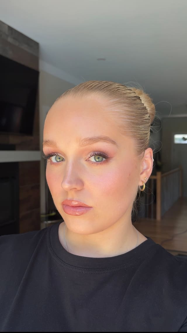 Makeup portfolio look by Estelle Fex — portfolio-033